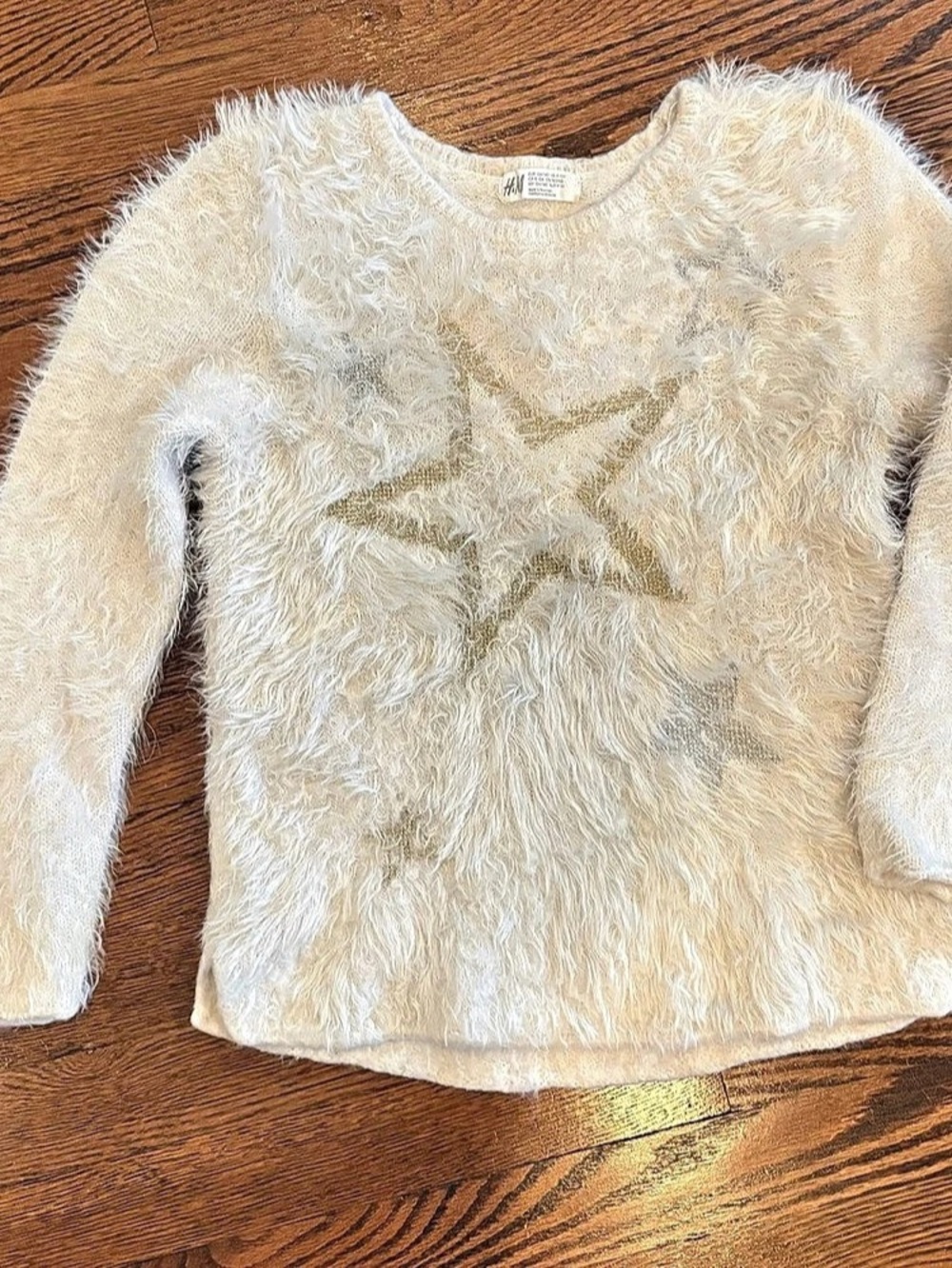 Girls H&M Fuzzy Crewneck Sweater in Cream Size 8-10